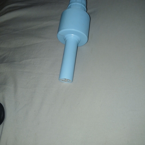 Bluetooth Portable Microphone - Picture 3 of 4